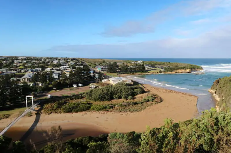 View over the beach and Port Campbell town from the Port Campbell Lookout.