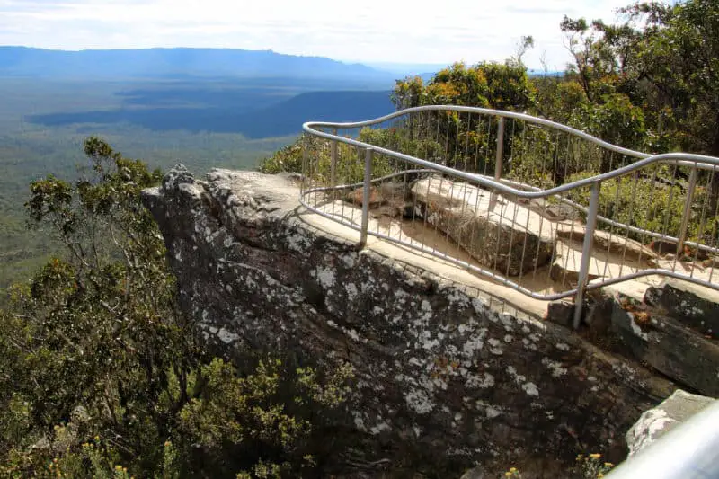 The Pinnacles Lookout walk is one of the best things to do in Halls Gap.
