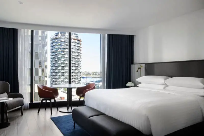 Guest room with city views at Marriott Hotel in Docklands Melbourne.