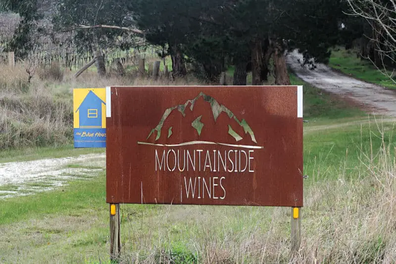 Sign advertising the Mountainside Winery Grampians region.